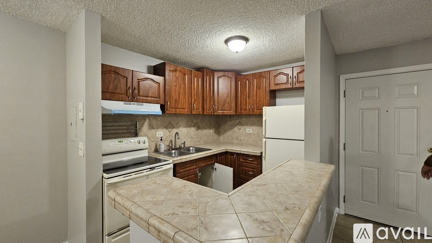 7075 NW 179th St 2 Beds Apartment for Rent - Photo gallery 4