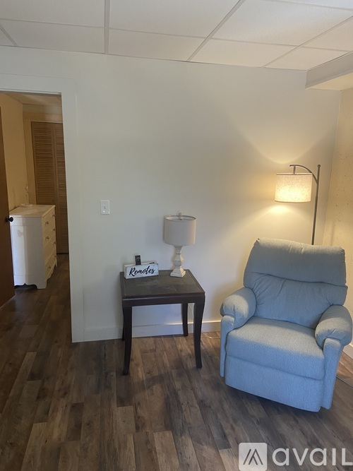 498 Stickney Hill Road 1 Apartment for Rent - Photo gallery 4