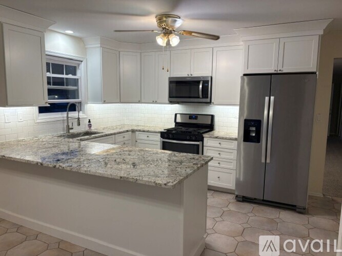207 Torrey Pines Drive 2 Beds Single Family Home for Rent - Photo gallery 3