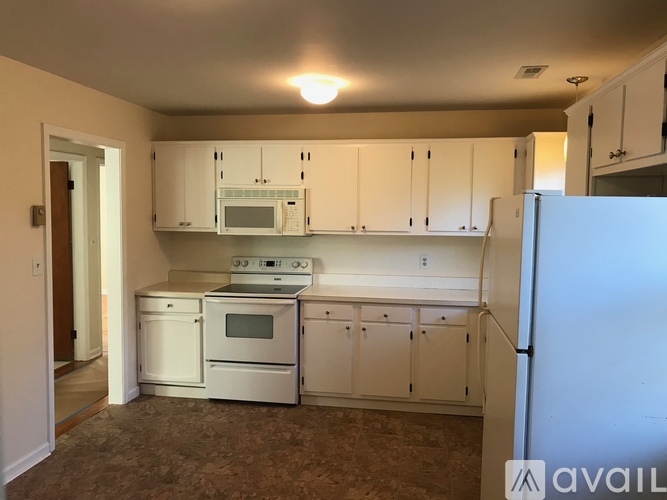 12054 Mount Landing Road 2 Beds Single Family Home for Rent - Photo gallery 4