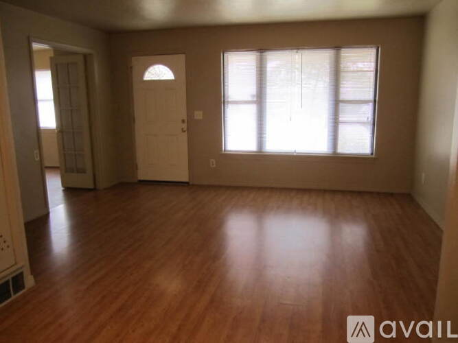 1707 Westchester Dr 3 Beds Single Family Home for Rent - Photo gallery 2