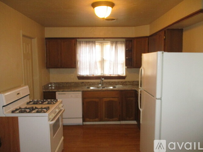 1707 Westchester Dr 3 Beds Single Family Home for Rent - Photo gallery 3