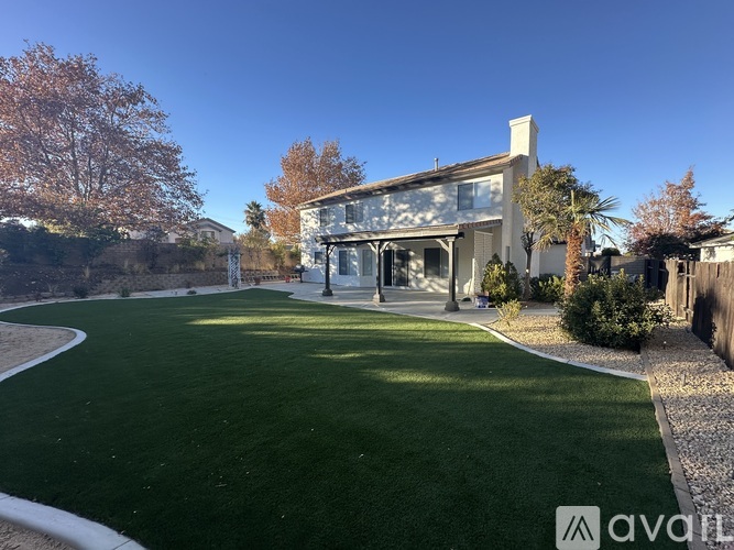 6836 W Avenue L- 10 4 Beds Single Family Home for Rent - Photo gallery 3