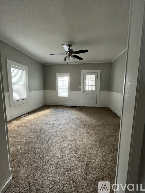 917 Innes Street Northeast 2 Beds Single Family Home for Rent - Photo gallery 3