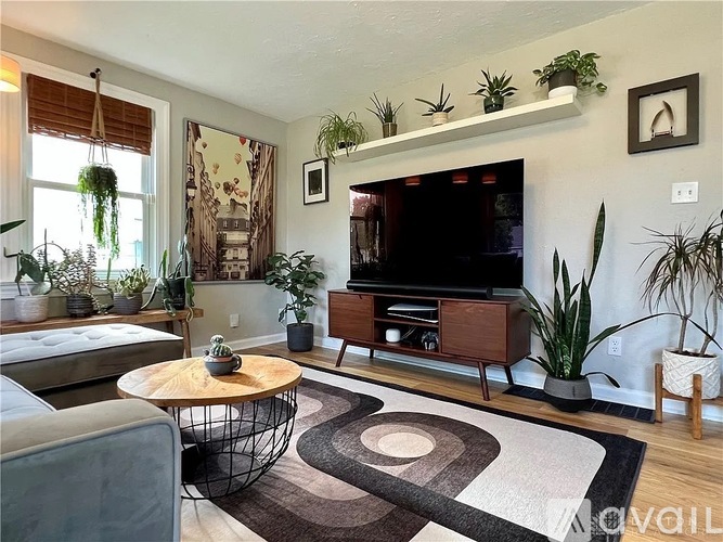 1309 Central Park Avenue 2 Beds Single Family Home for Rent - Photo gallery 5