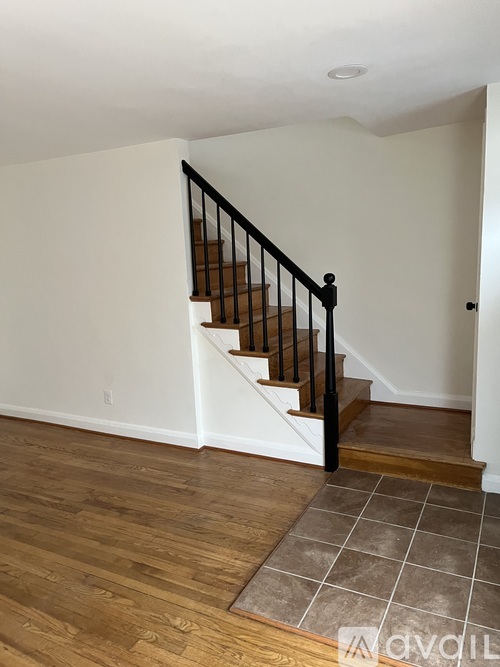 3805 Elmley Avenue 3 Beds Single Family Home for Rent - Photo gallery 2