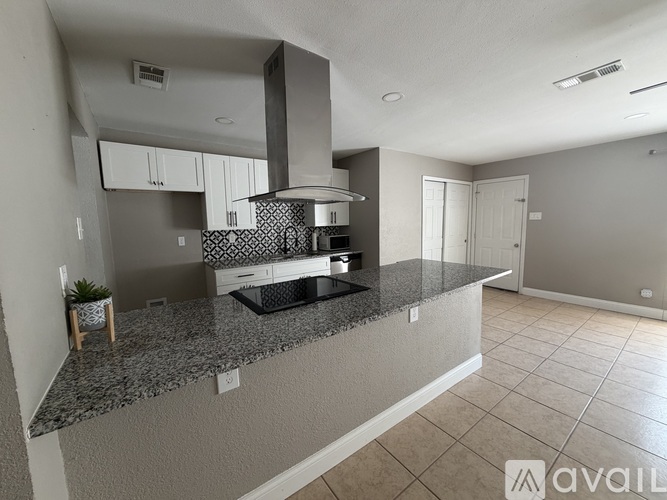 3208 Chalmette Ct 4 Beds Single Family Home for Rent - Photo gallery 5