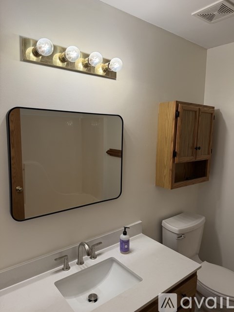 East 122Nd Street 2 Beds Apartment for Rent
