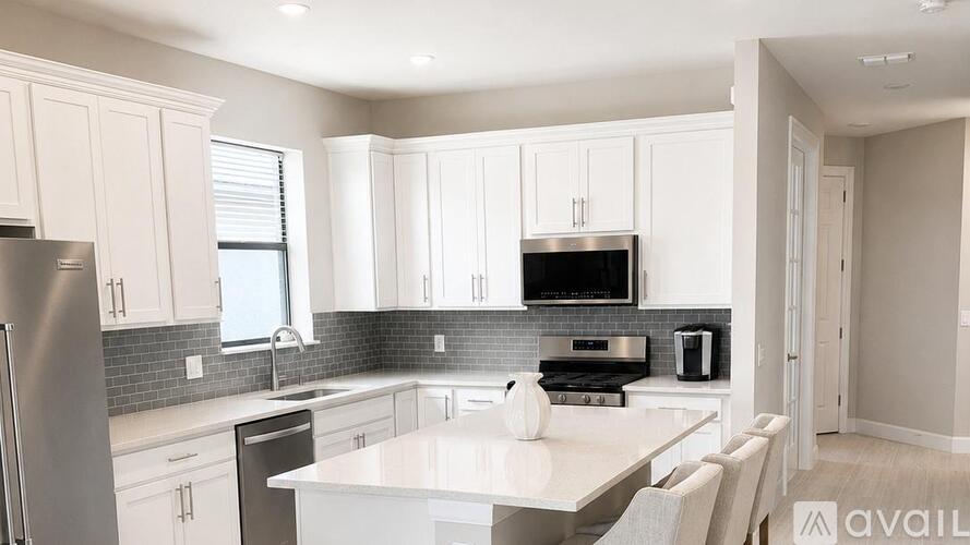 20044 Kingmont Drive 2 Beds Single Family Home for Rent - Photo gallery 3