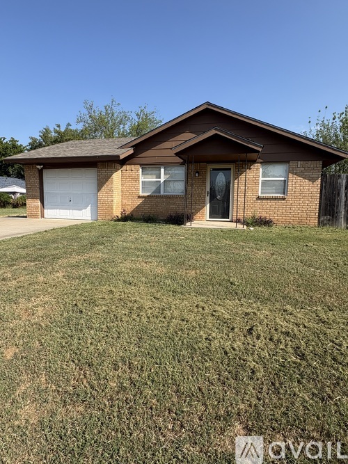 1330 E Moses St 3 Beds Single Family Home for Rent - Photo gallery 1