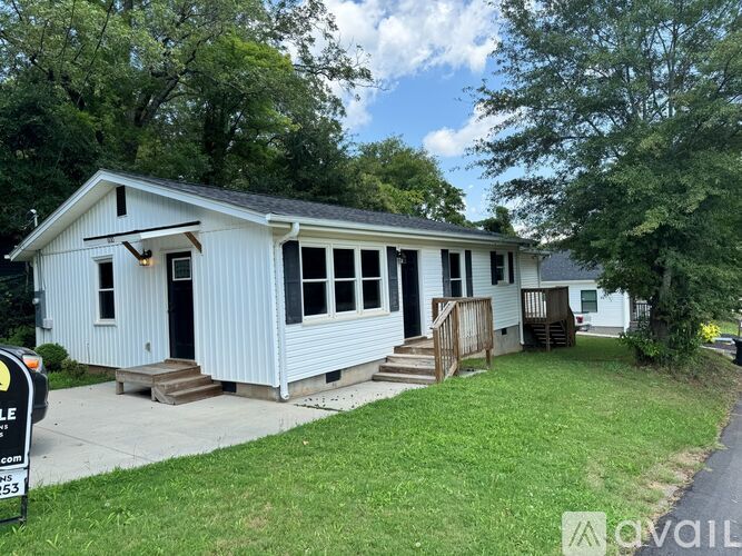 600 Sunnyside Drive 3 Beds Single Family Home for Rent - Photo gallery 4