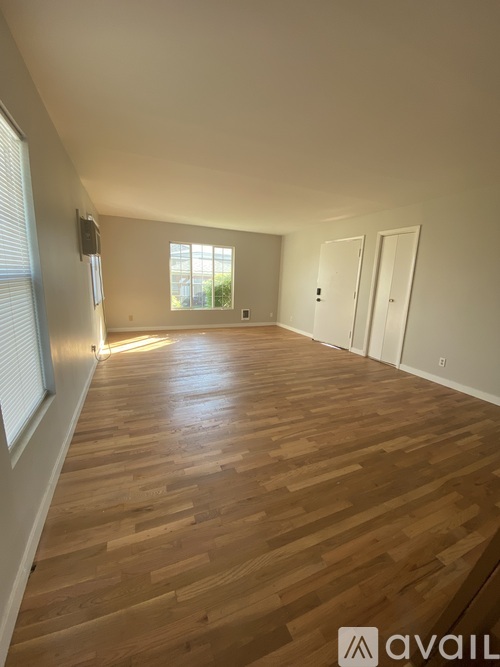 816 W 3rd St 2 Beds Apartment for Rent - Photo gallery 1