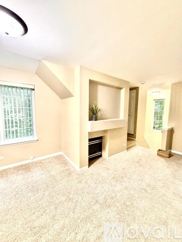 99 N Macgillis Dr 3 Beds Townhouse for Rent - Photo gallery 4
