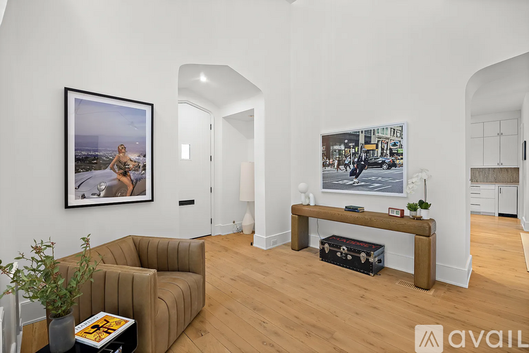 2624 Providence Road 5 Beds Single Family Home for Rent - Photo gallery 3