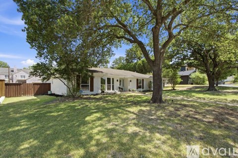 2202 Custer Parkway 4 Beds Apartment for Rent