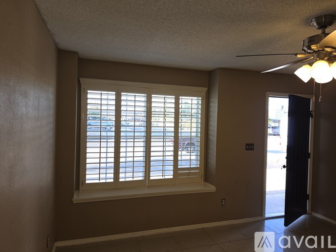 12264 Tierra Alaska Ave 3 Beds Single Family Home for Rent - Photo gallery 4