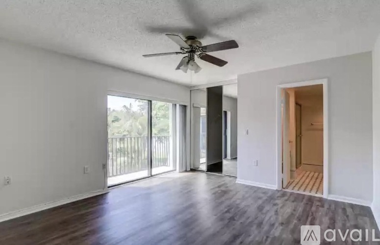 2885 SW 22nd Cir 2 Beds Townhouse for Rent - Photo gallery 5