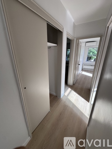 201-03 48th Avenue 3 Beds Apartment for Rent - Photo gallery 3