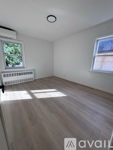 201-03 48th Avenue 3 Beds Apartment for Rent - Photo gallery 4