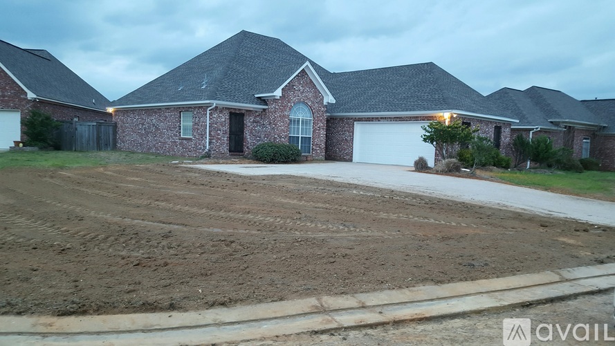 323 E Magnolia Pl 3 Beds Single Family Home for Rent - Photo gallery 2