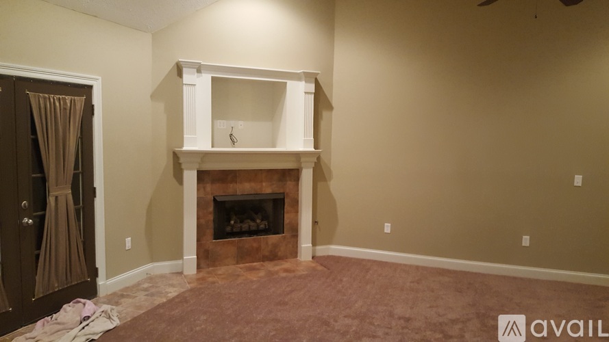 323 E Magnolia Pl 3 Beds Single Family Home for Rent - Photo gallery 5