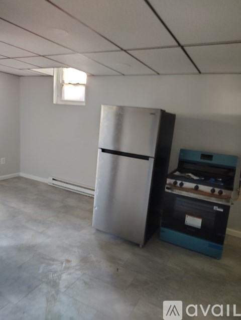 554 Congress St 1 Apartment for Rent
