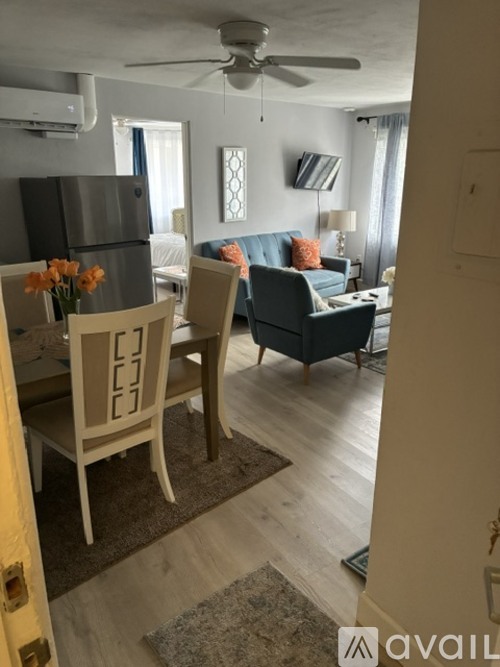 1508 Dolphin St 1 Apartment for Rent - Photo gallery 4