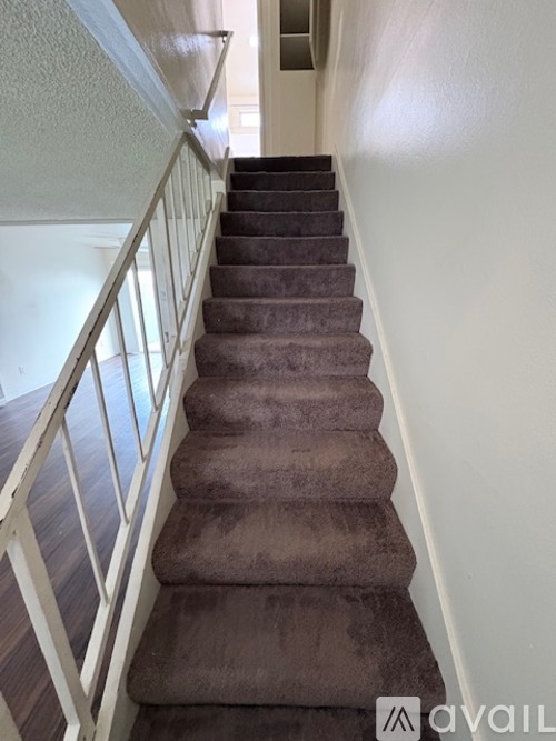 986 Lorraine Pl 2 Beds Townhouse for Rent - Photo gallery 5