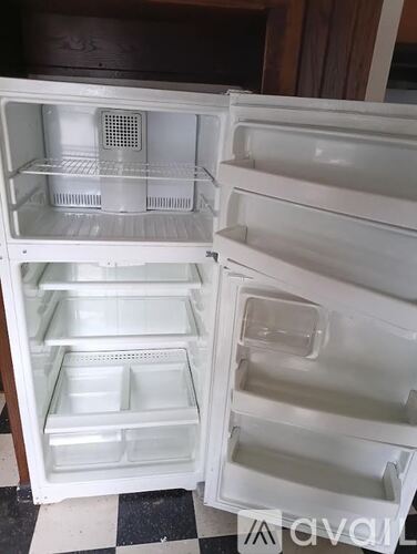 6 Cross St 2 Beds Apartment for Rent - Photo gallery 2