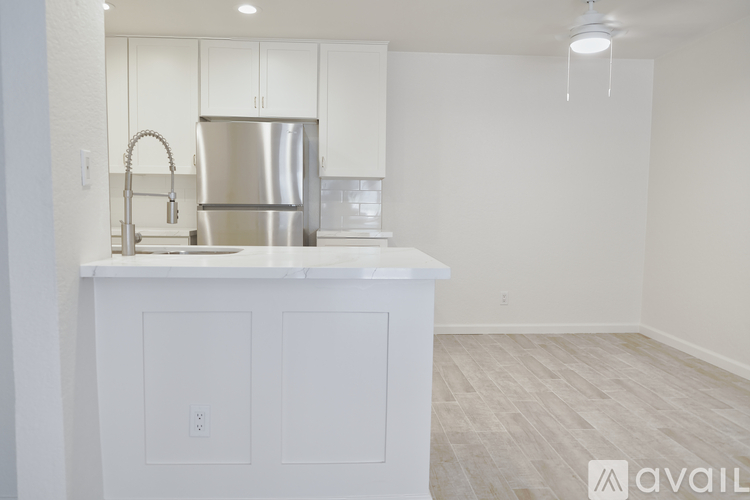 21372 Brookhurst Street 2 Beds Condo for Rent - Photo gallery 2
