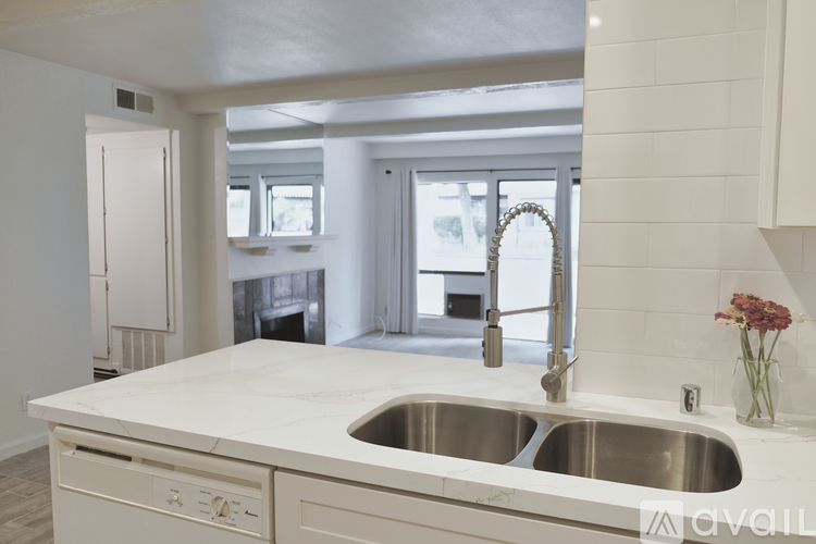 21372 Brookhurst Street 2 Beds Condo for Rent - Photo gallery 3
