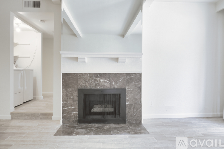 21372 Brookhurst Street 2 Beds Condo for Rent - Photo gallery 4