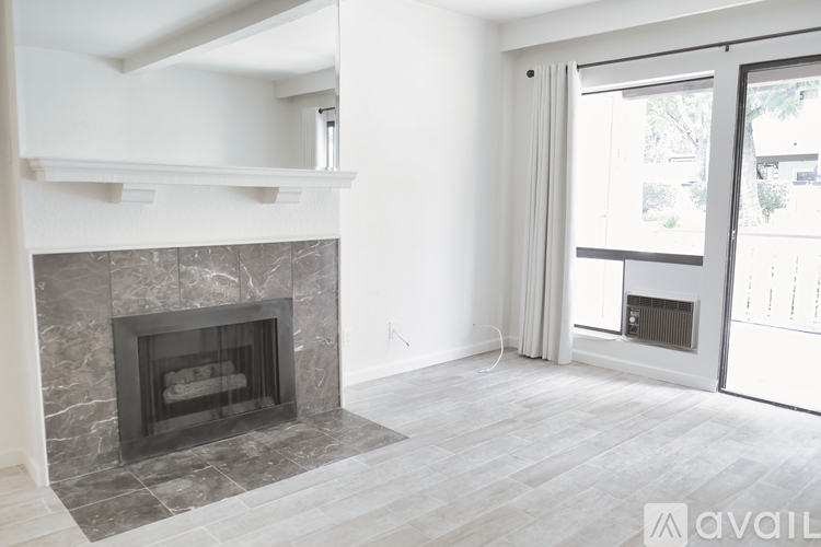 21372 Brookhurst Street 2 Beds Condo for Rent - Photo gallery 5