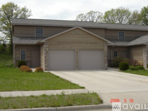 1224 Mark Ave 2 Beds Apartment for Rent