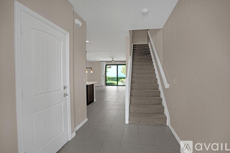 4208 North Dixie Highway 3 Beds Townhouse for Rent - Photo gallery 5