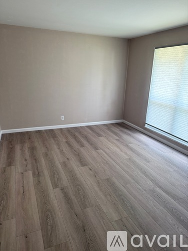 5616 Parchester Dr 4 Beds Single Family Home for Rent - Photo gallery 3