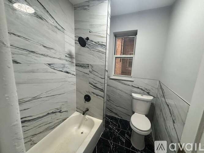 242 Claremont Ave 2 Beds Apartment for Rent - Photo gallery 3