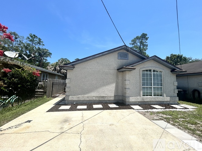 1121 Hibiscus Street 3 Beds Townhouse for Rent - Photo gallery 1