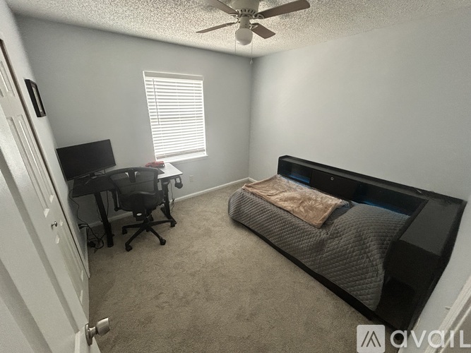 1121 Hibiscus Street 3 Beds Townhouse for Rent - Photo gallery 4