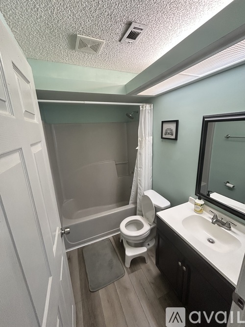 1121 Hibiscus Street 3 Beds Townhouse for Rent - Photo gallery 5
