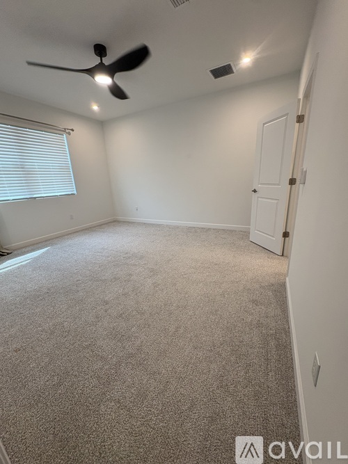 14182 SW Solange St 3 Beds Single Family Home for Rent - Photo gallery 5