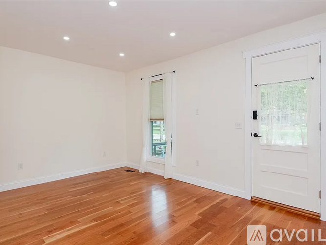 312 Park Dr 2 Beds Single Family Home for Rent - Photo gallery 2
