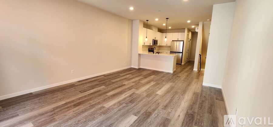 16723 Alderwood Mall Parkway 3 Beds Townhouse for Rent - Photo gallery 5