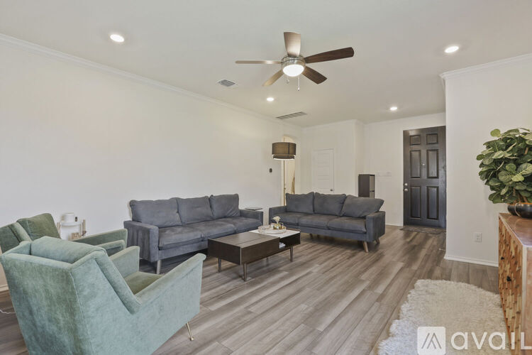 14500 Jackson Browning Lane 5 Beds Single Family Home for Rent - Photo gallery 5