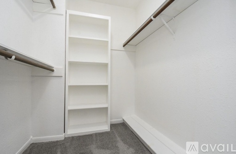 15814 Winding Moss Drive 4 Beds Single Family Home for Rent - Photo gallery 3