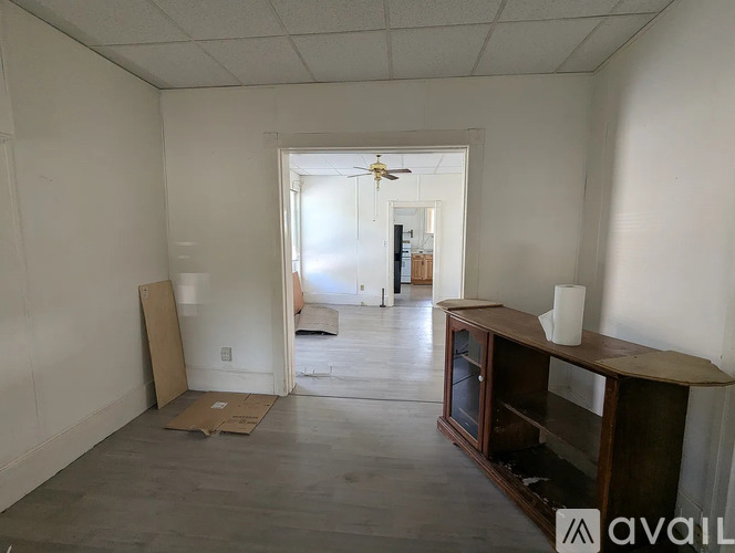 431 West Edwin Street 3 Beds Single Family Home for Rent - Photo gallery 3