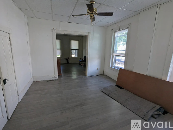 431 West Edwin Street 3 Beds Single Family Home for Rent - Photo gallery 5