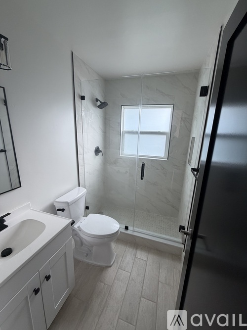 430 Hibiscus Street 2 Beds Apartment for Rent - Photo gallery 2
