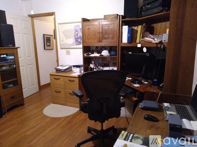 275 Bayridge Court 3 Beds Single Family Home for Rent - Photo gallery 2