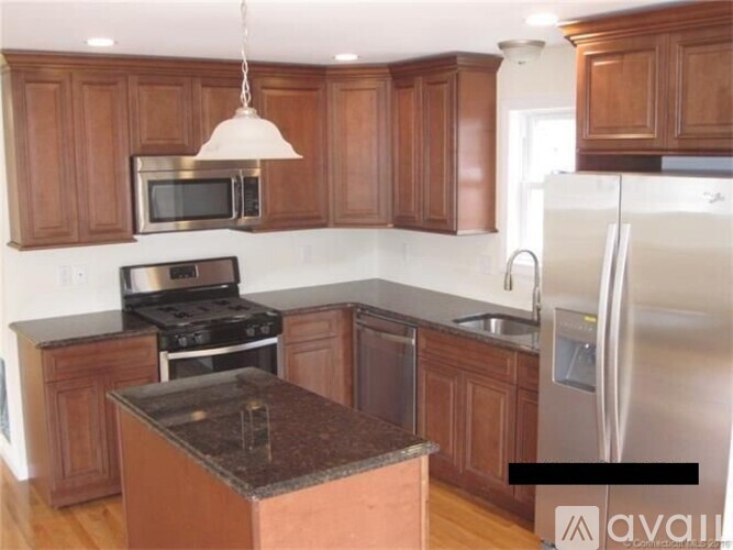 77 Borrmann Road 3 Beds Single Family Home for Rent - Photo gallery 4